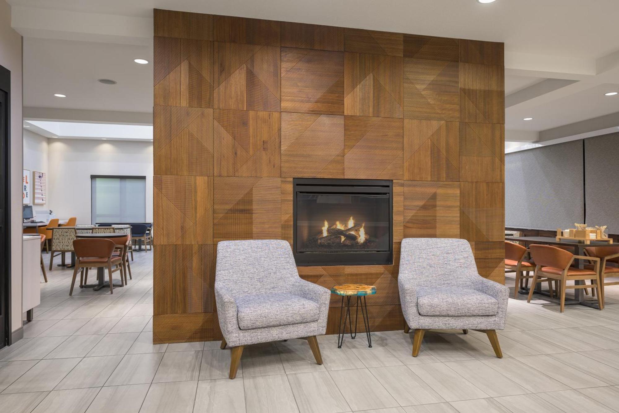 Holiday Inn Express Belgrade-Bozeman Area By Ihg Exteriör bild